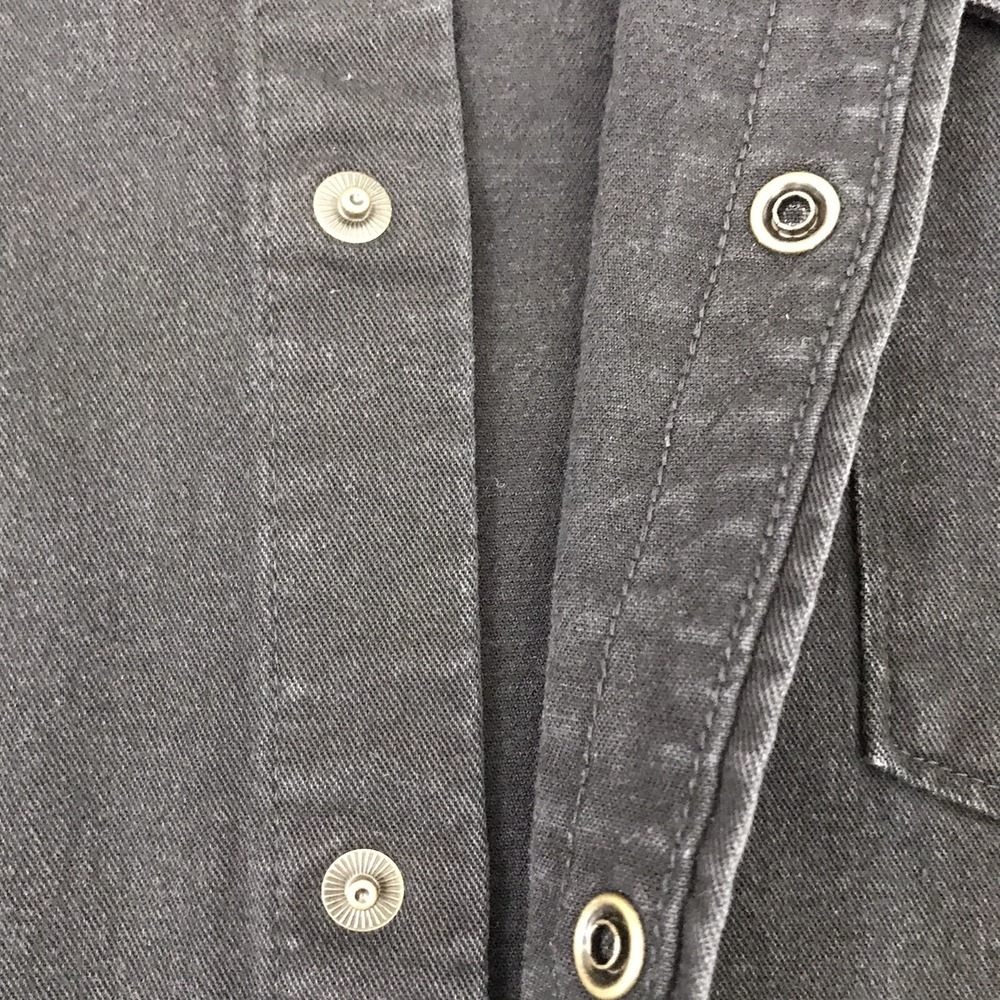 Wrangler Black Denim Shirt Pearl Snap Mens Large Dark Wash Western Yoke Rodeo - Picture 7 of 14